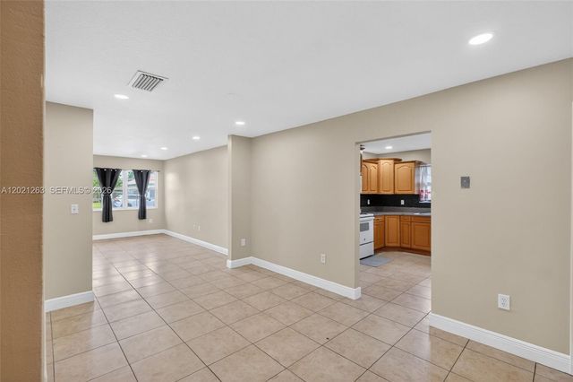 2620 NW 15th St, Fort Lauderdale, FL 33311