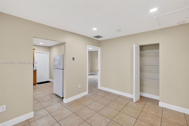 2620 NW 15th St, Fort Lauderdale, FL 33311