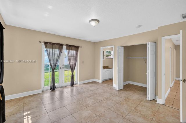 2620 NW 15th St, Fort Lauderdale, FL 33311