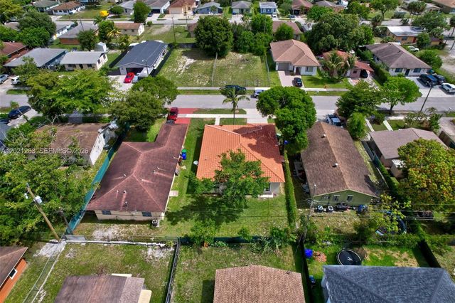 2620 NW 15th St, Fort Lauderdale, FL 33311