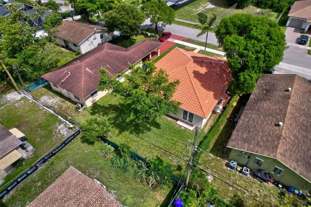 2620 NW 15th St, Fort Lauderdale, FL 33311