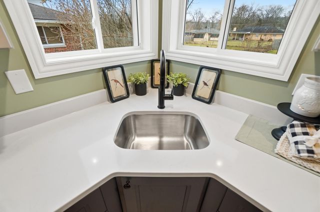 161 Ashbrook Road 161 Ashbrook Road, Dayton, OH 45415