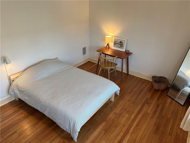 942 Kennebec, Greenfield, PA 15217