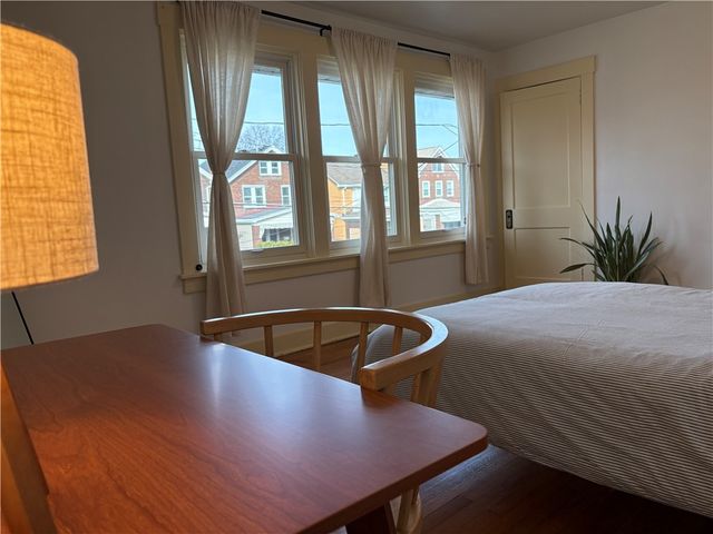 942 Kennebec, Greenfield, PA 15217