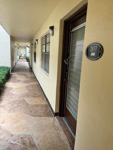 207 Capri E 207, Delray Beach, FL 33484