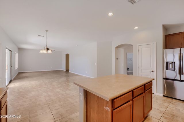 1265 W FALLS CANYON Drive, Casa Grande, AZ 85122
