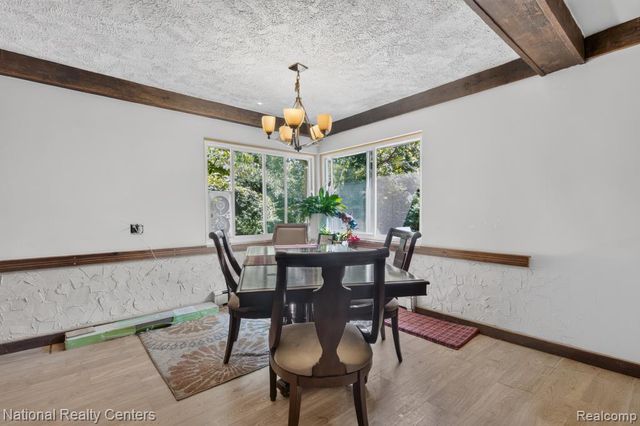 24644 Edgemont Drive, Southfield, MI 48033