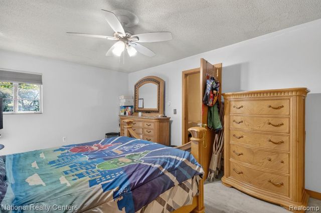 24644 Edgemont Drive, Southfield, MI 48033