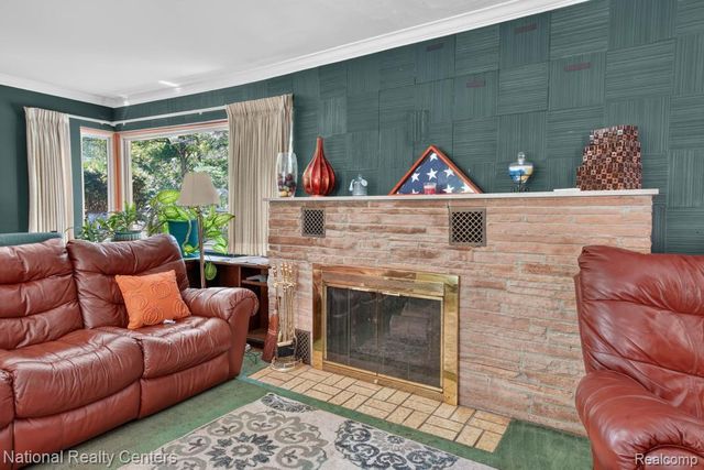 24644 Edgemont Drive, Southfield, MI 48033