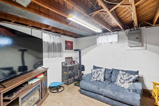 205 Lawrence Street, La Porte, IN 46350