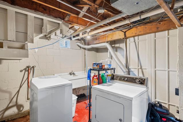 205 Lawrence Street, La Porte, IN 46350