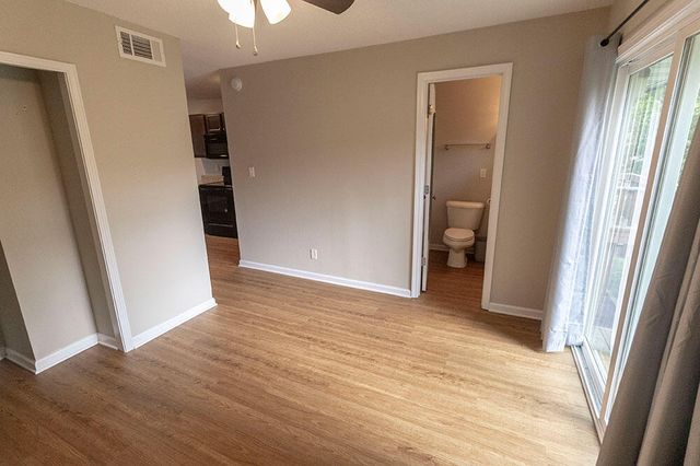 105 N GARTH AVE 52, Columbia, MO 65203