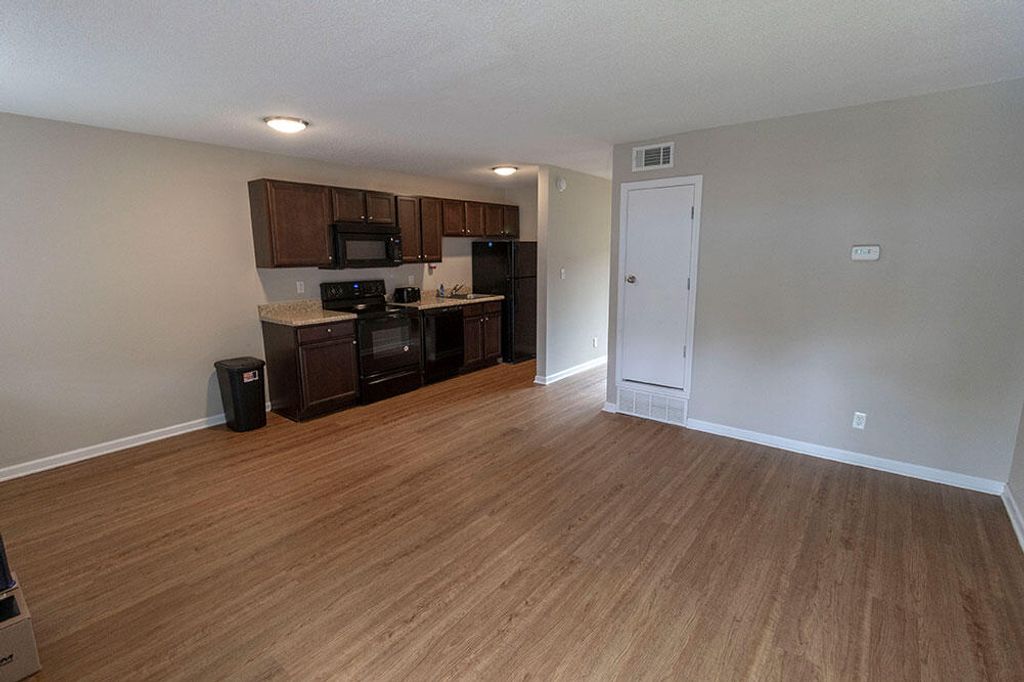 105 N GARTH AVE 52, Columbia, MO 65203