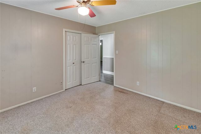 919 Eden Roc Street, Victoria, TX 77904