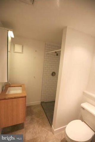 469 W HARVEY ST, Philadelphia, PA 19144