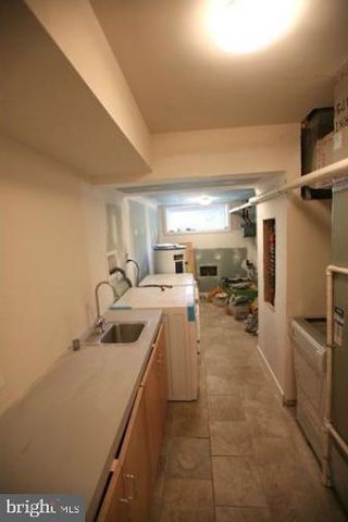 469 W HARVEY ST, Philadelphia, PA 19144
