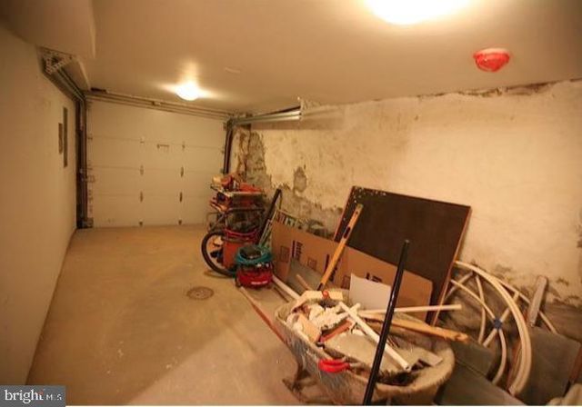 469 W HARVEY ST, Philadelphia, PA 19144