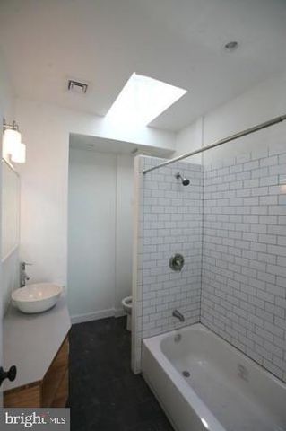 469 W HARVEY ST, Philadelphia, PA 19144