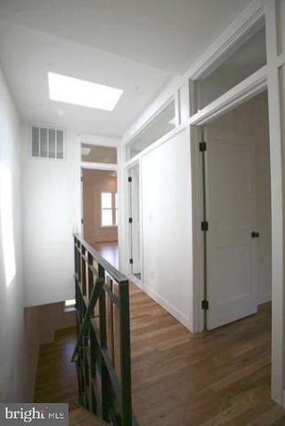 469 W HARVEY ST, Philadelphia, PA 19144