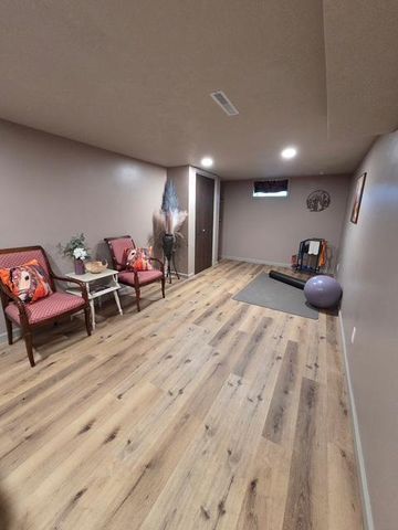 1204 11th Avenue SW, Austin, MN 55912