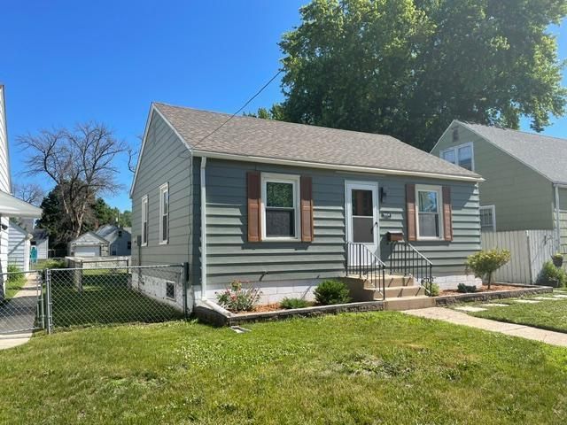 1204 11th Avenue SW, Austin, MN 55912