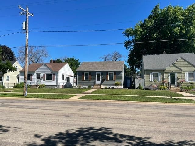 1204 11th Avenue SW, Austin, MN 55912
