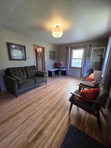 1204 11th Avenue SW, Austin, MN 55912
