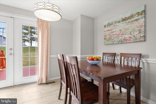 2152 CEDAR BARN WAY, Baltimore, MD 21244