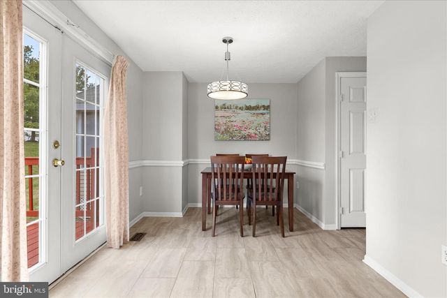 2152 CEDAR BARN WAY, Baltimore, MD 21244