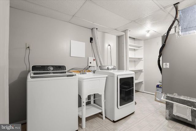 2152 CEDAR BARN WAY, Baltimore, MD 21244