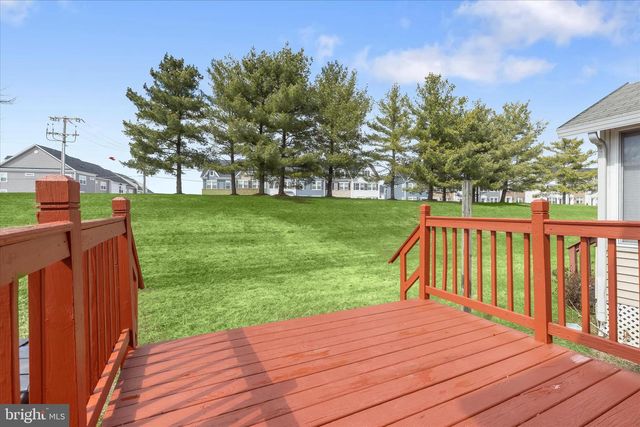 2152 CEDAR BARN WAY, Baltimore, MD 21244