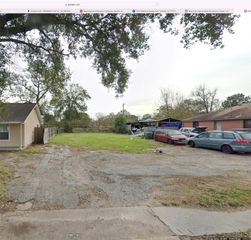 8150 Howard Drive, Houston, TX 77017