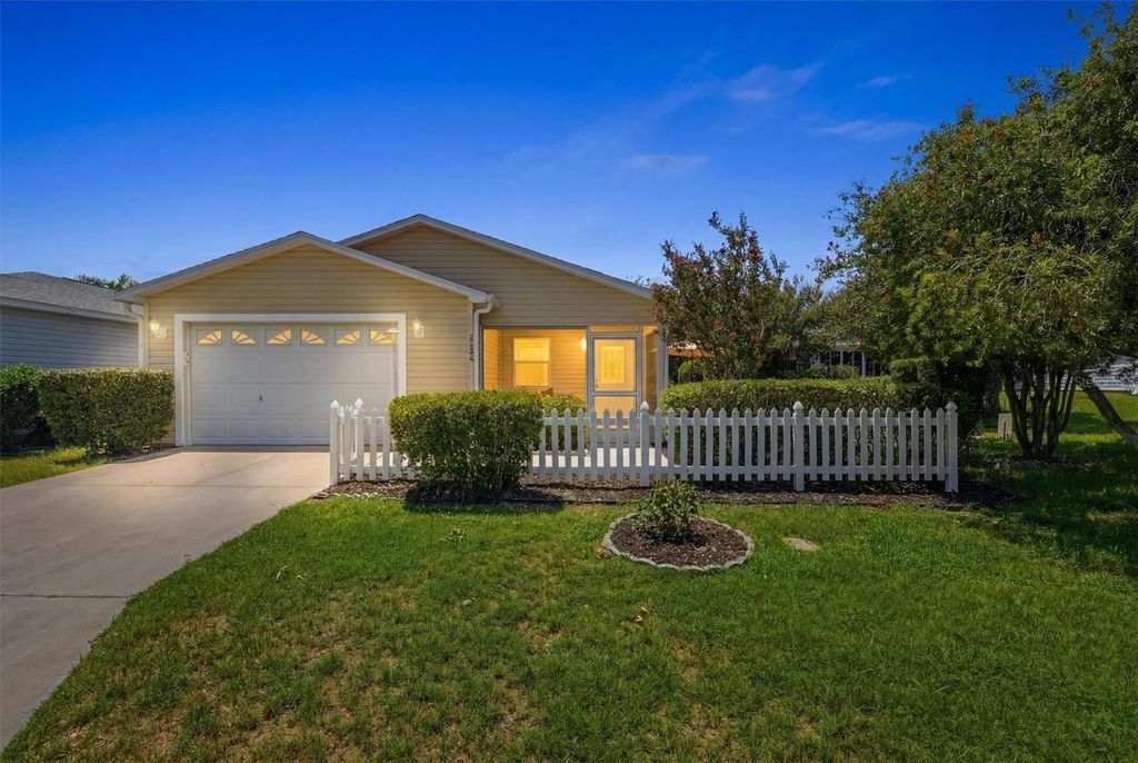 2484 KINGSTREE PLACE, The Villages, FL 32162