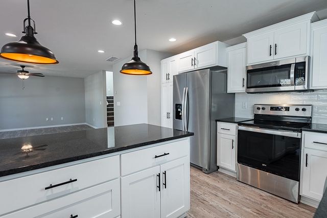 2620 N Prospect Avenue, Springfield, MO 65803
