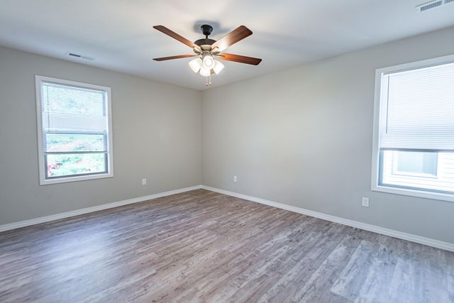 2620 N Prospect Avenue, Springfield, MO 65803