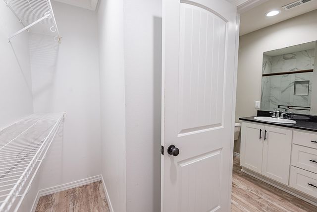 2620 N Prospect Avenue, Springfield, MO 65803