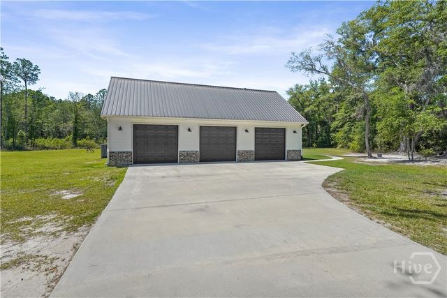 419 Faithland Drive, Hinesville, GA 31313