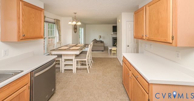 7869 Silktree Pl, Mechanicsville, VA 23111