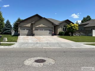 4807 Blackstone Drive, Idaho Falls, ID 83404