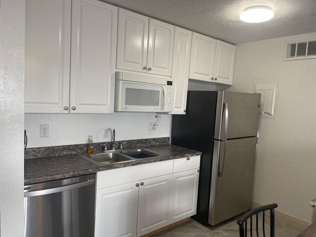 641 Executive Center Drive P-105, West Palm Beach, FL 33401