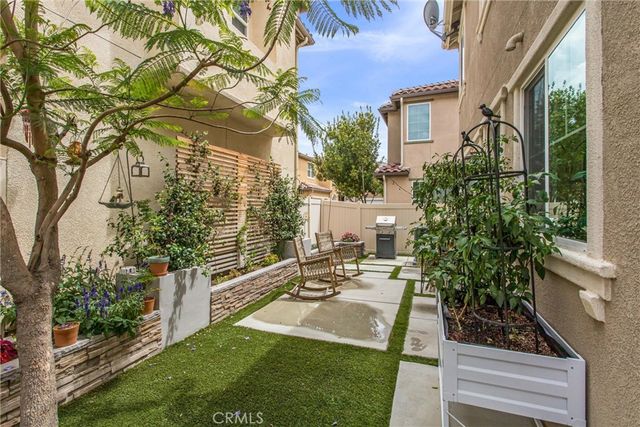 28382 Wild Rose, Highland, CA 92346