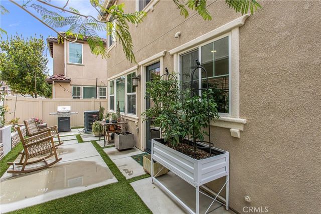 28382 Wild Rose, Highland, CA 92346