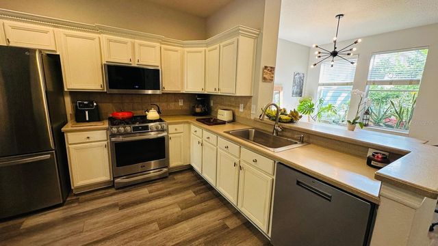 14533 COTSWOLDS DRIVE, Tampa, FL 33626