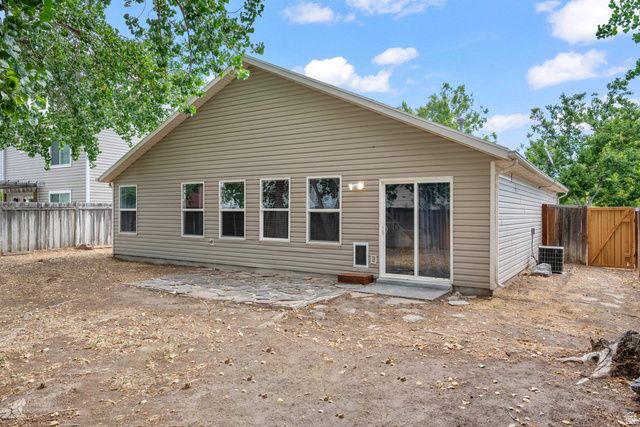 24 N MONTROSE LN, Saratoga Springs, UT 84043