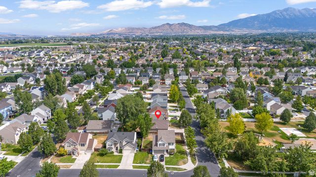 24 N MONTROSE LN, Saratoga Springs, UT 84043