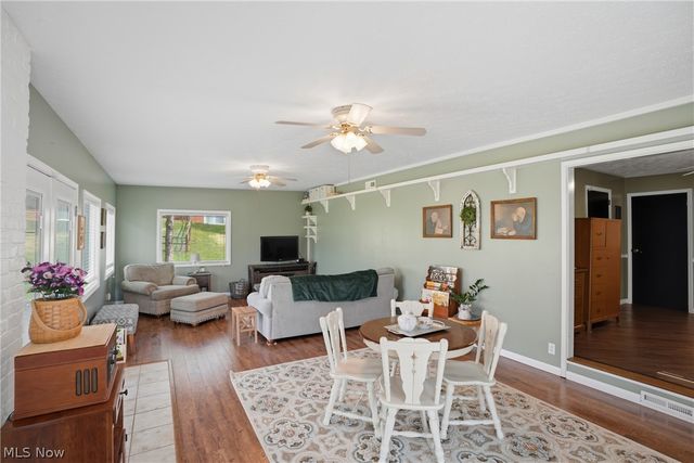 41 Cranberry Street, Washington, WV 26181