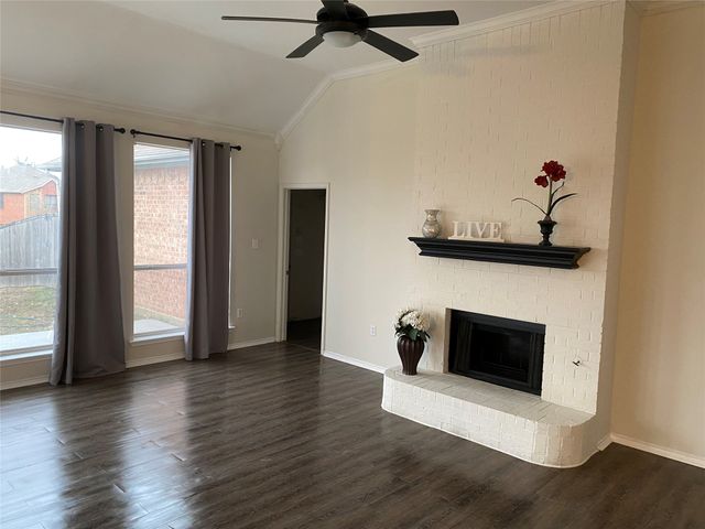 4718 Parkhaven Drive, Garland, TX 75043