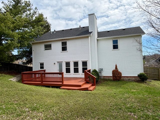 1101 Ridgeland Court, Lexington, KY 40515