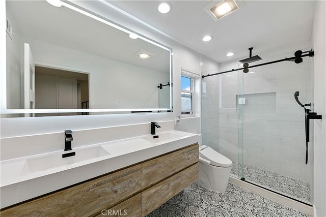24411 Highlander Road, West Hills, CA 91307