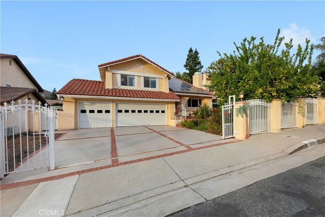 24411 Highlander Road, West Hills, CA 91307